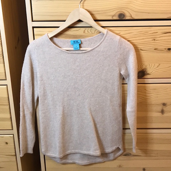 Two Bees Cashmere Sweaters - Two Bees Cashmere 100% Cashmere Tan Sweater Size Small